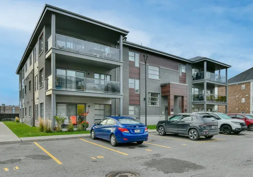 Condo à vendre - 2120 Rue de la Salamandre, Sainte-Marthe-sur-le-Lac, J0N1P0