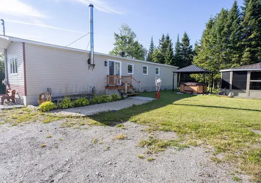 Maison à vendre - 2850 10e Rang, Causapscal, G0J 2V0