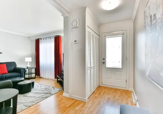 Maison à vendre - 12320 Av. Corbeil, Montréal (Nord), H1G 3X4