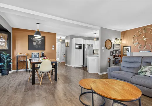 Condo à vendre - 15996 Rue Victoria, Montréal (Rivière des Prairies), H1A 5P4