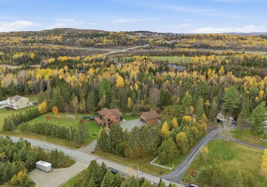 House for sale - 135 Rue Bergeron, Magog, J0B 2C0