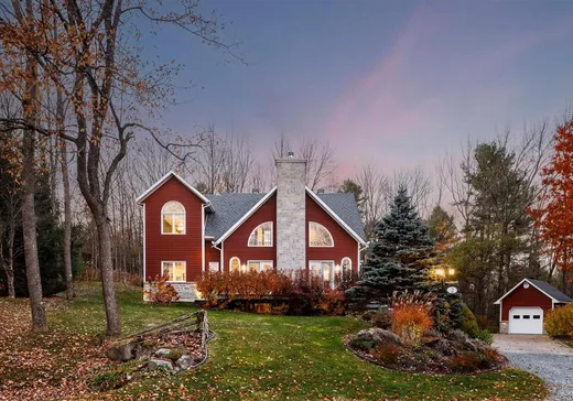 Two or more stories for sale - 2 Rue de l'Alizé, Orford, J1X6Y7