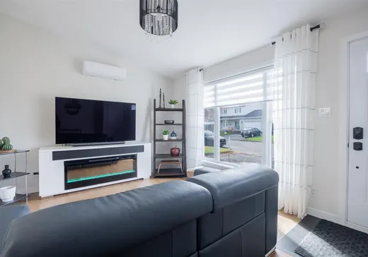 Maison à vendre - 1585 Rue des Chèvrefeuilles, Charlesbourg, G1H 1A8