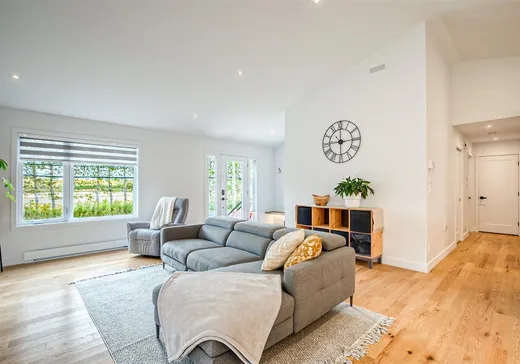 Maison à vendre - 1601 Rue Principale, Saint-Amable, J0L 1N0