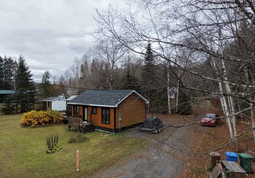 Two or more stories for sale - 216 Route Richard, Matane, G0J3E0