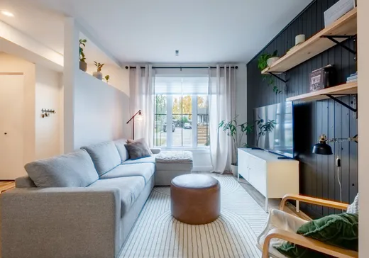 Maison à vendre - 724 Rue Gilles, Laval (Fabreville), H7P 2W4