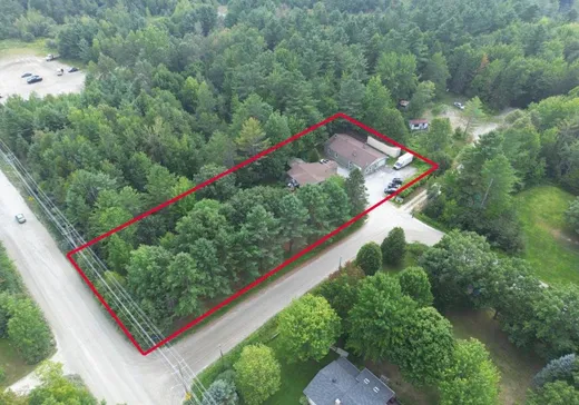 Maison à vendre - 5898 Rue Dugrenier, Rock Forest, J1N 0A7