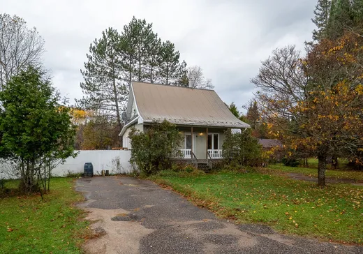 Maison à vendre - 1305 Côte des Bonami, Mont-Laurier, J9L 3G5