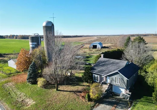 Maison à vendre - 1151 Rue Cartier, Saint-Christophe-D'Arthabaska, G6R 1G4