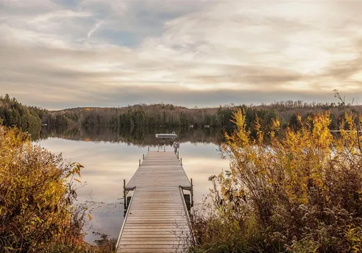 House for sale - 11 Rue Sunset, Bolton-Est, J0E 1G0