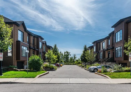 Maison à vendre - 240Z Rue du Grenadier, Saint-Constant, J5A 0L2