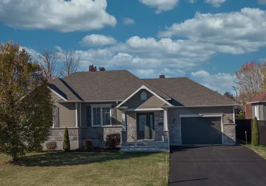 Maison à étages à vendre - 82 Rue des Glaïeuls, Victoriaville, G6T2J5