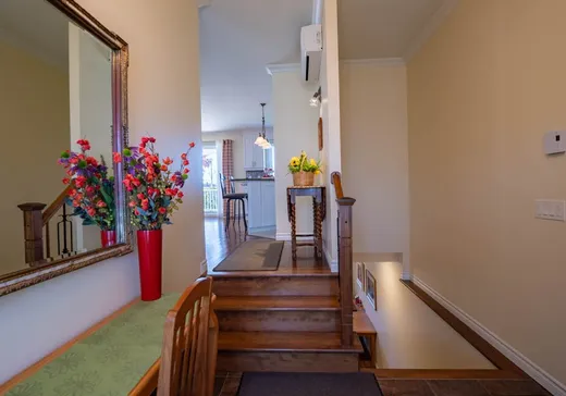 Maison à vendre - 82 Rue des Glaïeuls, Victoriaville, G6T 2J5