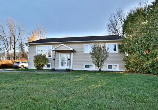 Bungalow for sale - 1005 Route 116, Acton Vale, J0H1A0