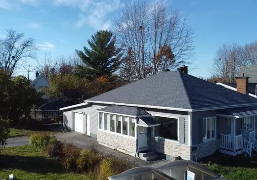 Bungalow for sale - 733 Rue des Ormeaux, Sherbrooke, J1G2T6