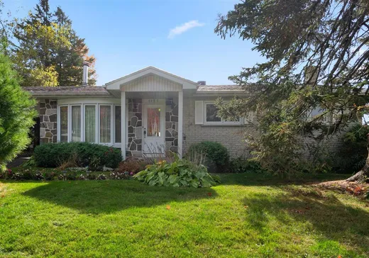 Bungalow à vendre - 1155 Rue Langevin, Sherbrooke, J1E1N2