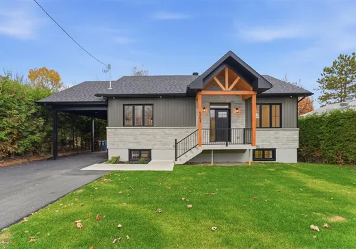 Bungalow à vendre - 11 Rue Allard, Sherbrooke, J1G3M1