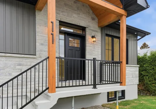 Maison à vendre - 11 Rue Allard, Sherbrooke, J1G 3M1