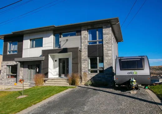 Maison à étages à vendre - 1767 Rue des Pois-de-Senteur, Fleurimont, J1E0L7