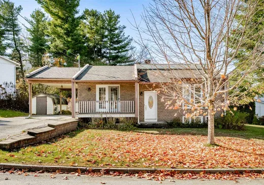 Bungalow for sale - 1355 Rue Letendre, Sherbrooke, J1K3A5