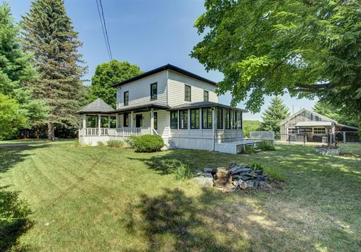 Maison à étages à vendre - 540 Rue Principale, Saint-Roch-de-Richelieu, J0L2M0