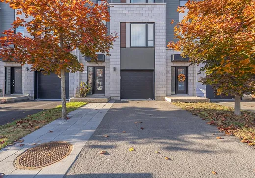 Maison à vendre - 17706 Rue de Chenonceau, Mirabel, J7J 0S3