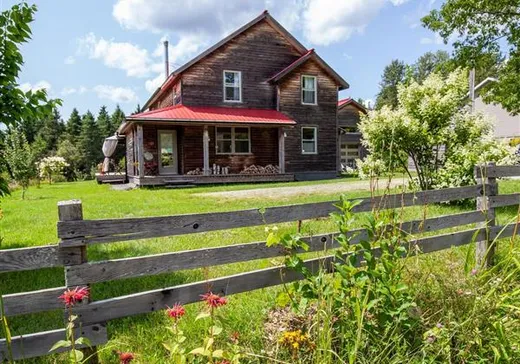 Maison à vendre - 627 Ch. des Carrières, Stukely, J0E 2J0