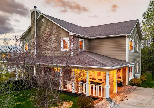 Maison à vendre - 925 Rue Leonardo-Da Vinci, Sherbrooke, J1R 0S9