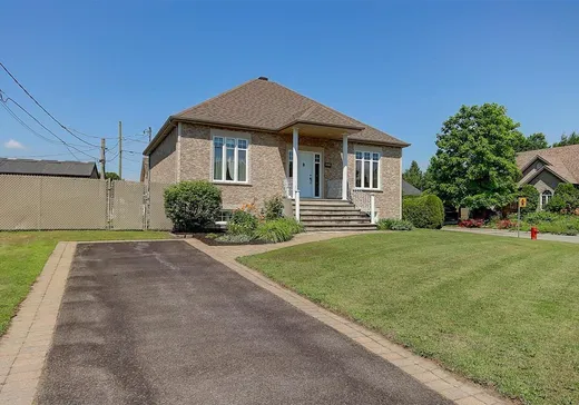 Bungalow à vendre - 1017 Rue des Tilleuls, Marieville, J3M1S4