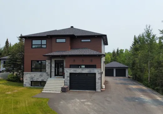 Two or more stories for sale - 113 Rue Bourcier, Val-d'Or, J9P0C1