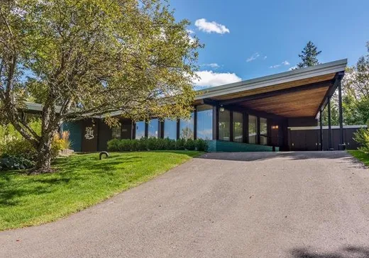 Two or more stories for sale - 380 Rue Dufresne, Sainte-Adèle, J8B2S9