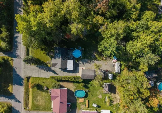 Maison à vendre - 220 Rue Ducharme, Ste-Catherine-De-Hatley, J0B 1W0