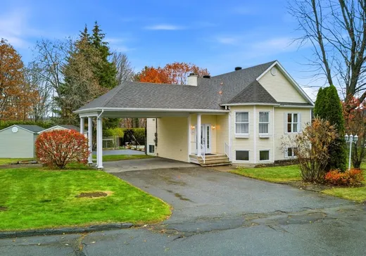 Bungalow for sale - 55 Rue Mullins, Sherbrooke, J1C0N1