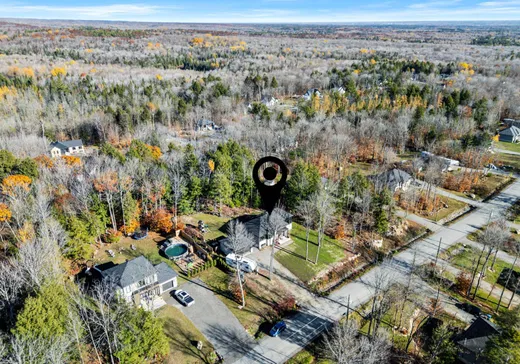 Maison à vendre - 84 Rue du Monarque, St-Hippolyte, J8A 0L5