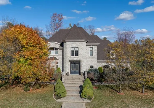 Maison à étages à vendre - 2 Place de Montmedy, Bois-des-Filion, J6Z4W1