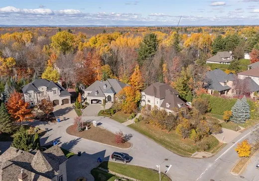 Maison à vendre - 2 Place de Montmedy, Bois-des-Filion, J6Z 4W1