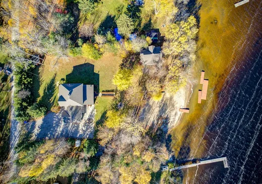 Maison à vendre - 241 Ch. des Faucons, Saint-Michel-des-Saints, J0K 3B0