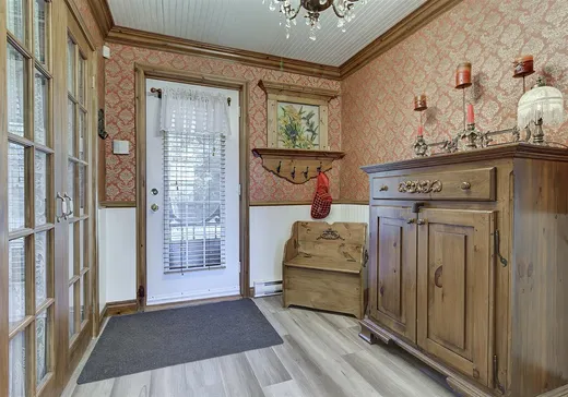 Maison à vendre - 241 Ch. des Faucons, Saint-Michel-des-Saints, J0K 3B0