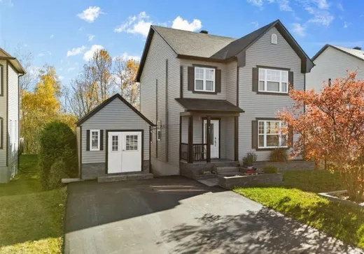 Two or more stories for sale - 647 Rue Ste-Julie, Sherbrooke, J1R0W1