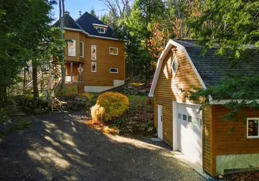 Maison à étages à vendre - 15 Rue des Chanterelles, Orford, J1X6N4