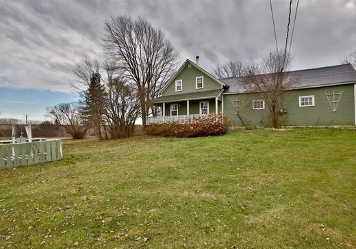 Fermette à vendre - 1380 Route 222, Sainte-Christine, J0H 1H0