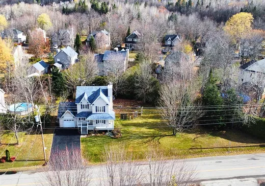 House for sale - 400 Rue du Clos-des-Réas, Prévost, J0R 1T0