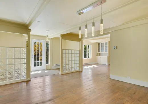 Maison à vendre - 305 Ch. du Tour-du-Lac, Sainte-Agathe-des-Monts, J8C 2Z7