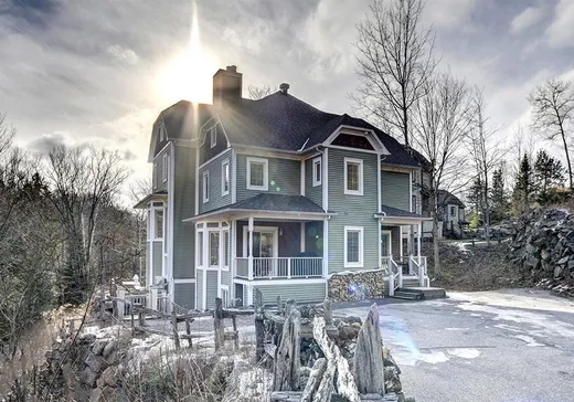 Condo à vendre - 147 Ch. de l'Érablière, Mont-Tremblant, J8E1H5