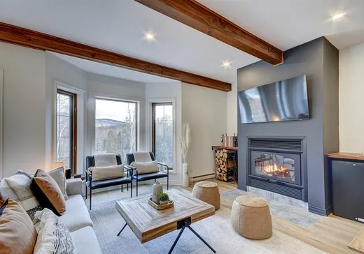 Condo à vendre - 147 Ch. de l'Érablière, Mont-Tremblant, J8E 1H5