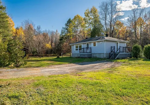 Bungalow à vendre - 8064 Route Sir-Wilfrid-Laurier, Mirabel, J7N1L7