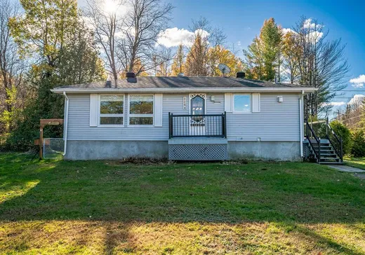 Maison à vendre - 8064 Route Sir-Wilfrid-Laurier, Mirabel, J7N 1L7