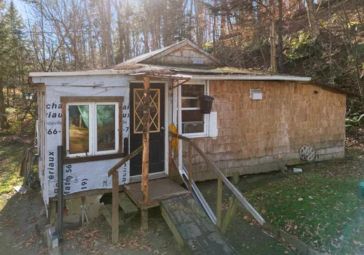 Mobile Home for sale - 64 Ch. Kirkpatrick, Bury, J0B1J0