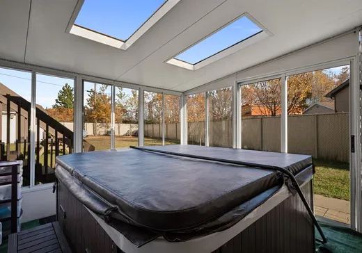 Maison à vendre - 1750 Rue du Genévrier, Terrebonne, J7M 0A9