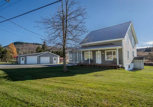 Un étage et demi à vendre - 1240 Route 161, Saints-Martyrs-Canadiens, G0P1A0